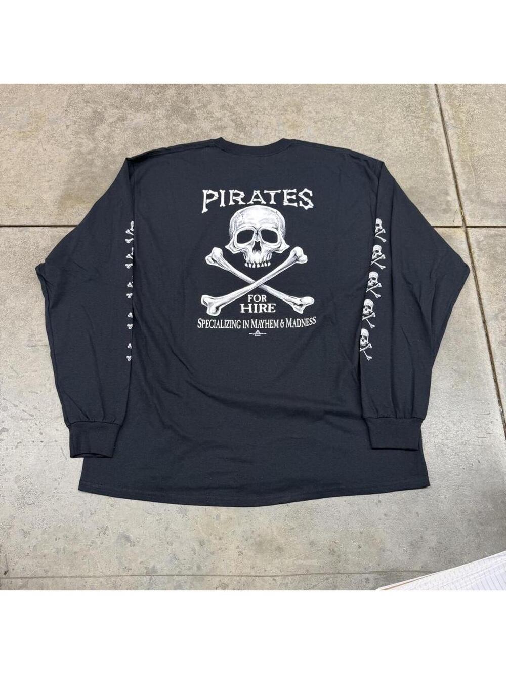 vintage pirates fore hire skull black sleeve print shirt size large